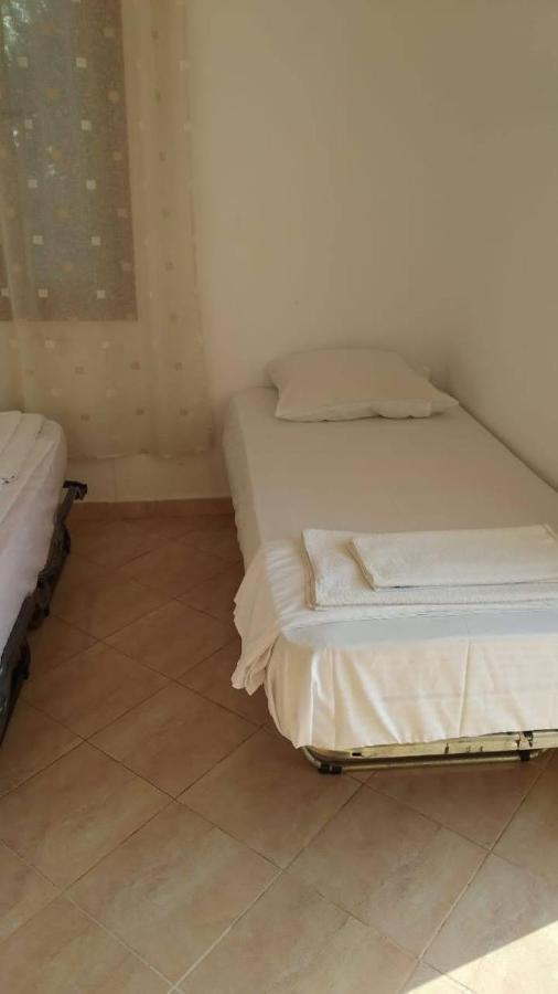 Mullaj Guest House Vlora Kültér fotó