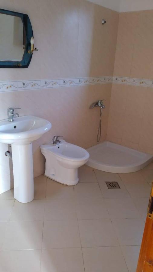Mullaj Guest House Vlora Kültér fotó